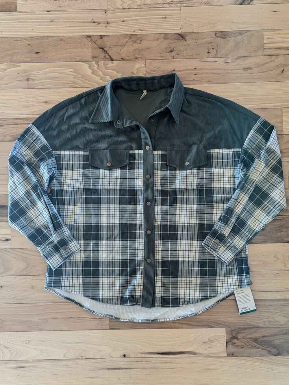 NWT Halara Corduroy Flannel Size Small